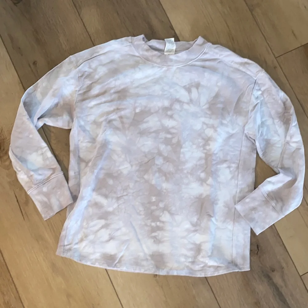 ALL IN MOTION TIE DYE SWEATSHIRT/PULLOVER